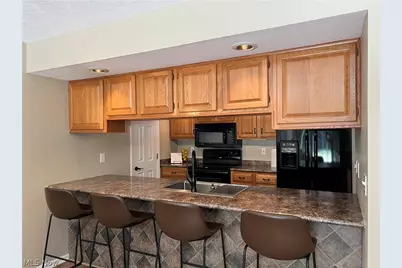404 Leisure Drive, Huron, OH 44839 - Photo 9