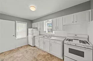 142 Canton Rd, Akron, OH 44312 - Photo 11