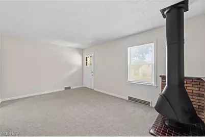 142 Canton Road, Akron, OH 44312 - Photo 5