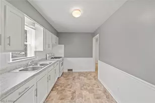 142 Canton Rd, Akron, OH 44312 - Photo 7