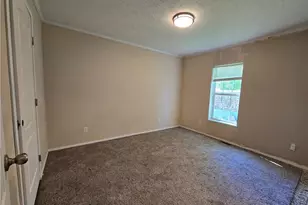 12048 Nicki Ln, Chardon, OH 44024 - Photo 13