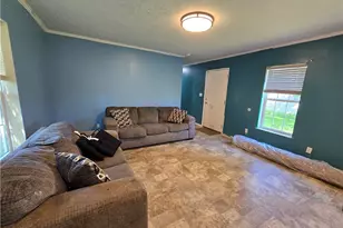 12048 Nicki Ln, Chardon, OH 44024 - Photo 5