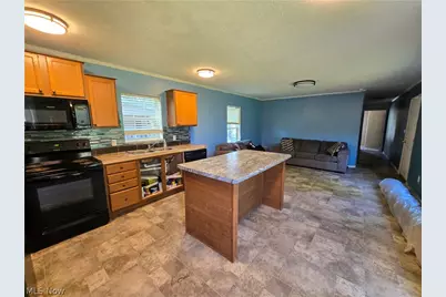 12048 Nicki Lane, Chardon, OH 44024 - Photo 3