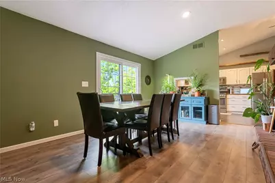 207 Mount Pleasant Road, Green, OH 44216 - Photo 13