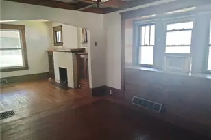 949 W Exchange St, Akron, OH 44302 - Photo 5