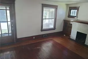 949 W Exchange St, Akron, OH 44302 - Photo 3