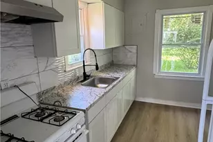 11825 Avon Ave, Loveland, OH 44105 - Photo 3