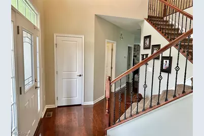 2556 Palmer Lane, Avon, OH 44011 - Photo 5