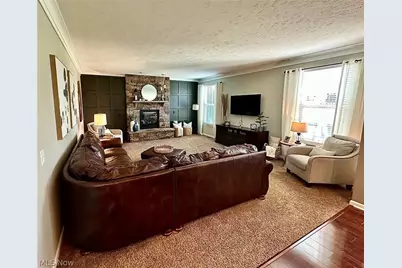 2556 Palmer Lane, Avon, OH 44011 - Photo 9