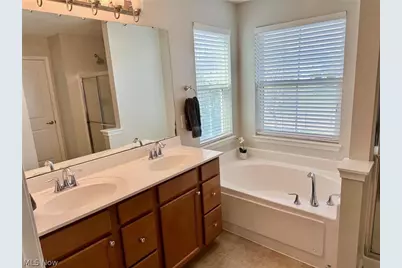 2556 Palmer Lane, Avon, OH 44011 - Photo 19
