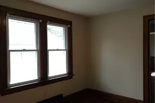 578 Plum Ave, Akron, OH 44305 - Photo 9