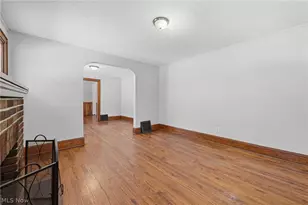 578 Plum Ave, Akron, OH 44305 - Photo 5