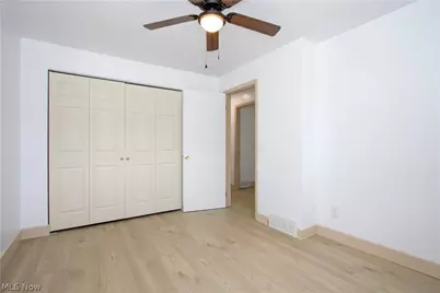 362 Jettie Avenue NE, East Canton, OH 44730 - Photo 15