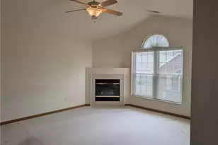202 Greenbriar Ln, Dalton, OH 44618 - Photo 5