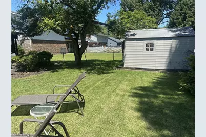 812 Brentwood Drive, Belpre, OH 45714 - Photo 25