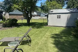812 Brentwood Dr, Belpre, OH 45714 - Photo 25