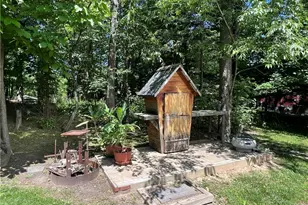 1631 W Buckhorn Dr, Millersburg, OH 44654 - Photo 9