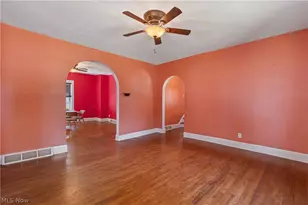 1274 Woodland Ave NW, Canton, OH 44703 - Photo 7