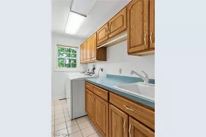 433 Castle Pines Drive, Fairlawn, OH 44333 - Photo 23