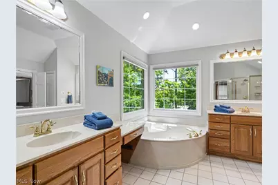 433 Castle Pines Drive, Fairlawn, OH 44333 - Photo 27