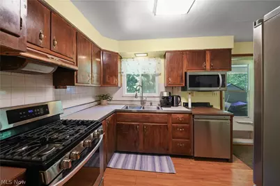 9621 Wolfe Road, Windham, OH 44288 - Photo 9