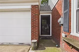 683 E Ford Ave, Barberton, OH 44203 - Photo 3