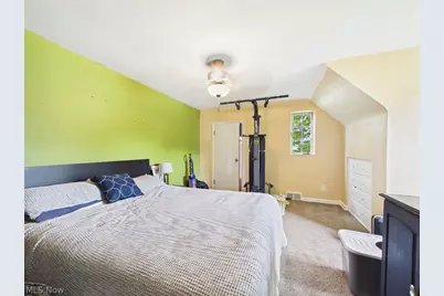 683 E Ford Avenue, Barberton, OH 44203 - Photo 19