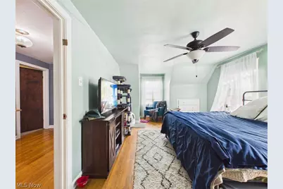 683 E Ford Avenue, Barberton, OH 44203 - Photo 27