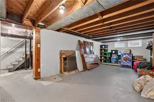 683 E Ford Ave, Barberton, OH 44203 - Photo 37