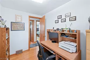 934 Larkridge Ave, Youngstown, OH 44512 - Photo 27