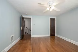 2083 Chesterland Ave, Oakwood, OH 44107 - Photo 23