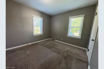 145 Anna Avenue NW, Canton, OH 44708 - Photo 9