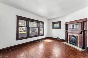 4408 Beta Ave, Newburgh Heights, OH 44105 - Photo 3