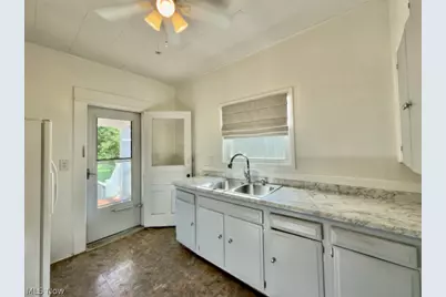 900 Phillips Street, Marietta, OH 45750 - Photo 19