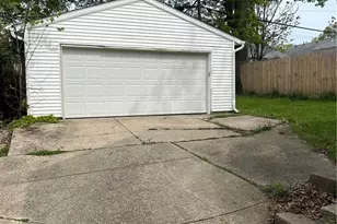 1479 Hopkins Ave, Oakwood, OH 44107 - Photo 5