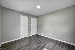 1291 Hardesty Blvd, Akron, OH 44320 - Photo 15