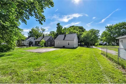 1291 Hardesty Boulevard, Akron, OH 44320 - Photo 27