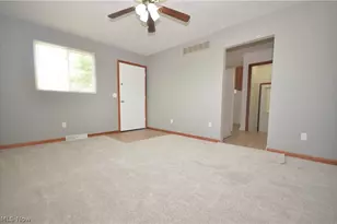 625 Hillman Rd, Akron, OH 44312 - Photo 5