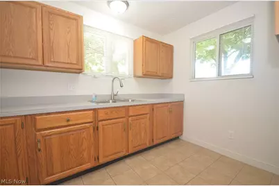 625 Hillman Road, Akron, OH 44312 - Photo 7