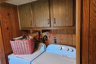 1243 Los Angeles Blvd NW, North Canton, OH 44720 - Photo 11
