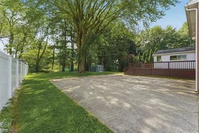 6006 Lake O Springs Avenue NW, Canton, OH 44718 - Photo 35