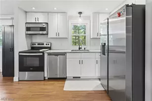 6006 Lake O'springs Ave NW, Canton, OH 44718 - Photo 5