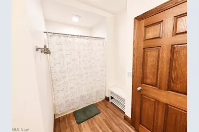 8942 Edison Street NE, Louisville, OH 44641 - Photo 9
