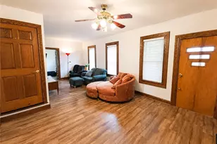 8942 Edison St NE, Louisville, OH 44641 - Photo 11