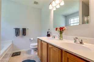 163 Newton Dr, Wadsworth, OH 44281 - Photo 27