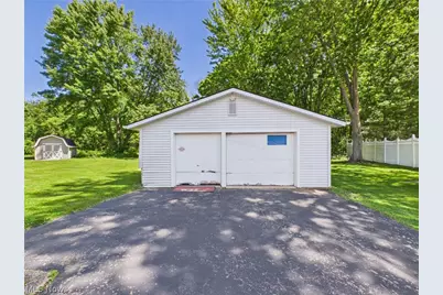 2542 Circle Drive, Painesville, OH 44077 - Photo 43