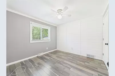 2542 Circle Drive, Painesville, OH 44077 - Photo 27