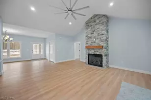 5269 Century Bay Ave, Ashtabula, OH 44004 - Photo 5