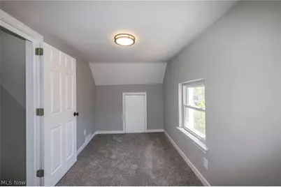 1926 Nichols Avenue, Lorain, OH 44053 - Photo 17