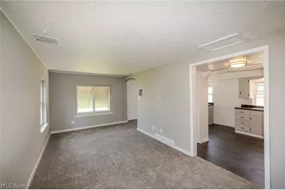 1926 Nichols Avenue, Lorain, OH 44053 - Photo 11